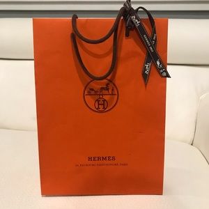 🛍 Hermes paper shopping bag